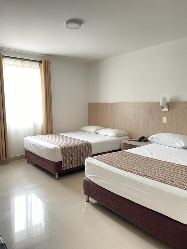 Hotel Juan Maria Tuluá Zewnętrze zdjęcie