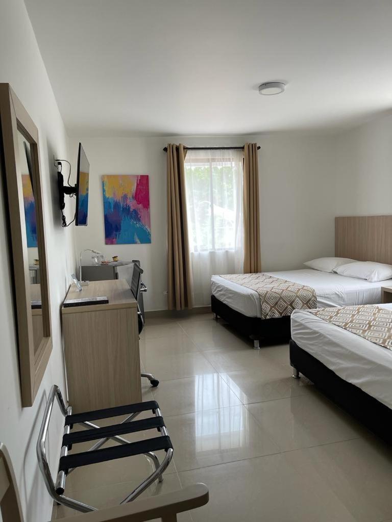 Hotel Juan Maria Tuluá Zewnętrze zdjęcie